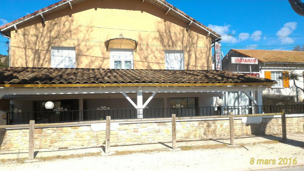 Chez Cecile Hotel Mornas Exterior photo